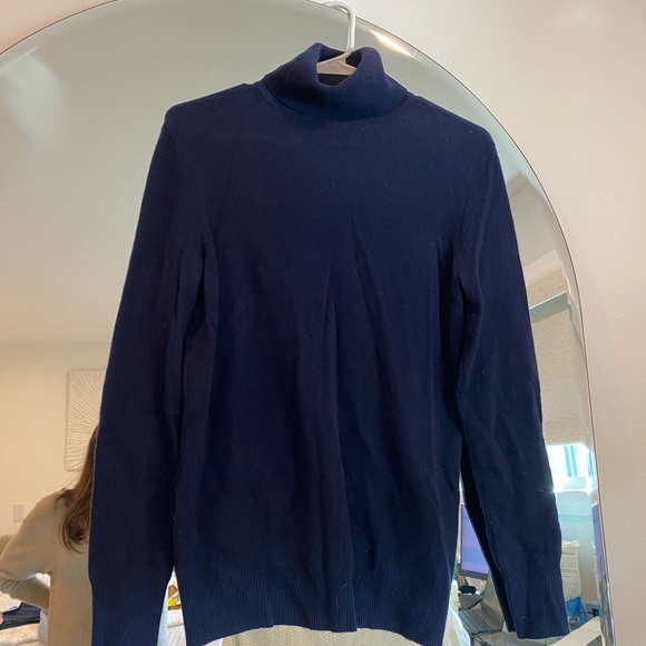 Equipment, cashmere turtleneck sweater in navy - Picture 1 of 2